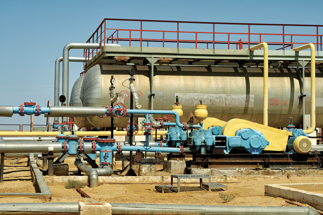 Installation of pumping oil.